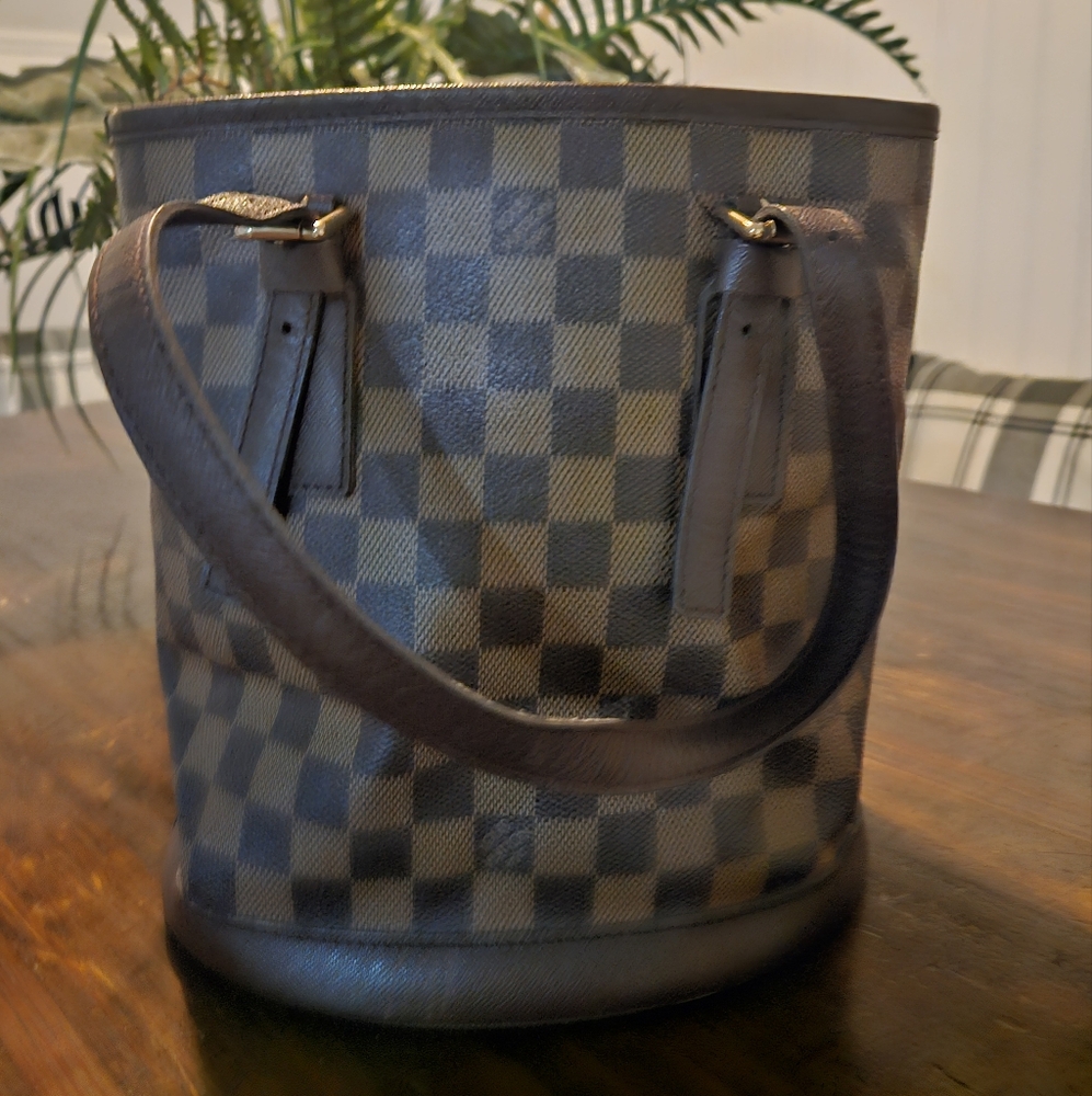 Authentic Vintage Louis Vuitton Tan and Brown Checkered Handbag